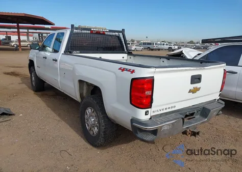 2015 Chevrolet Silverado 2500Hd Wt z USA, uszkodzony, nr VIN 1GC2KUEG2FZ531690